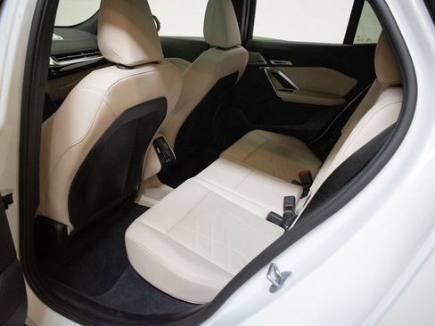 Certified 2025 BMW X2 xDrive28i w/ Premium Package image 24