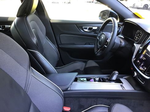 Certified 2022 Volvo S60 B5 R-Design w/ Protection Package Premier image 33