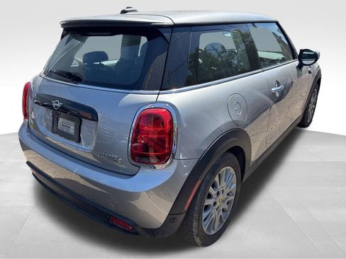 Used 2024 MINI Cooper SE FWD image 4