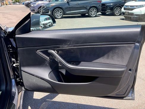 Used 2018 Tesla Model 3 Long Range AWD/4WD image 20