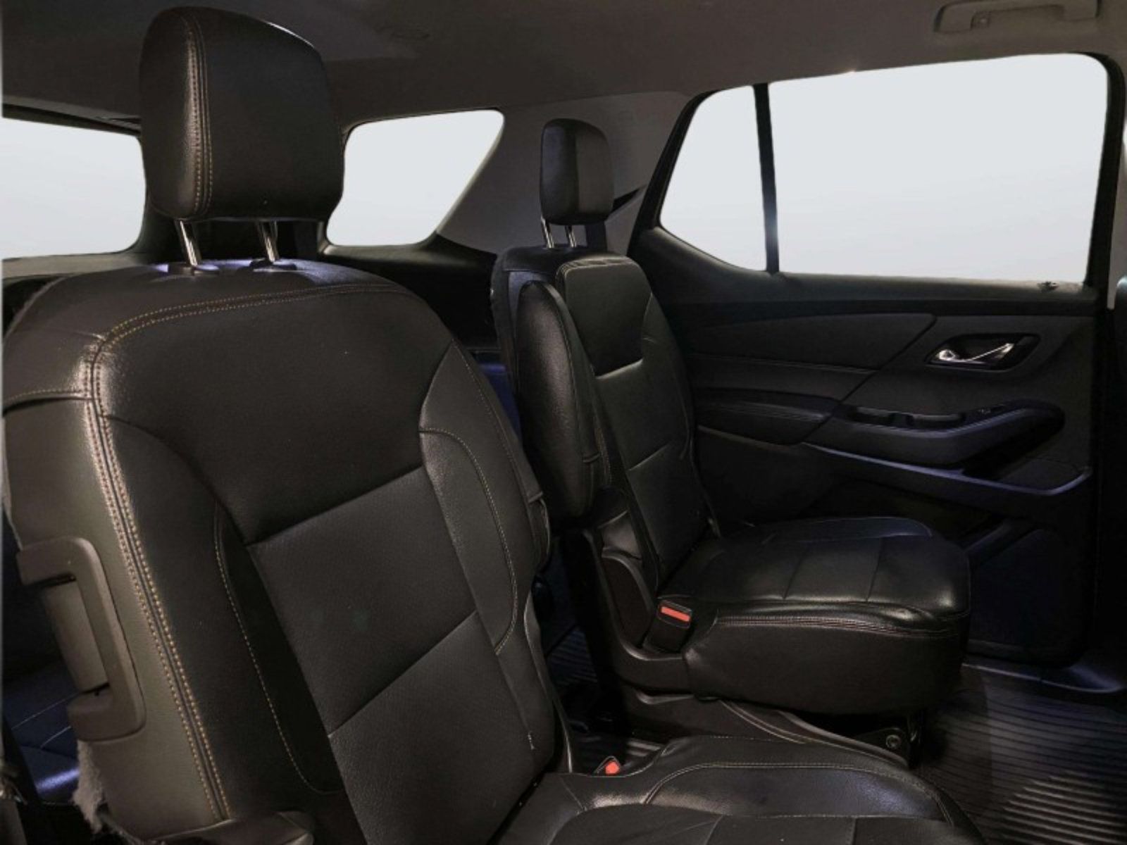 Used 2018 Chevrolet Traverse LT AWD/4WD image 35
