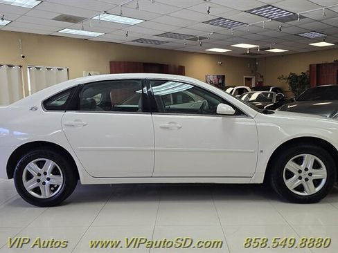 Used 2006 Chevrolet Impala LT FWD image 5