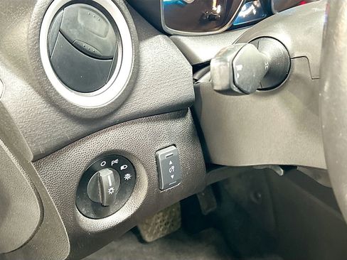 Used 2016 Ford Fiesta SE w/ Cold Weather Package image 10