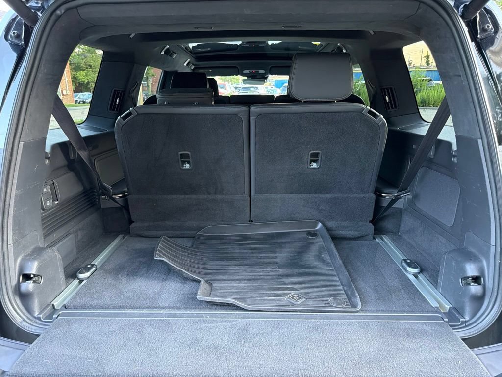 Used 2023 Rivian R1S Adventure Quad AWD/4WD image 32