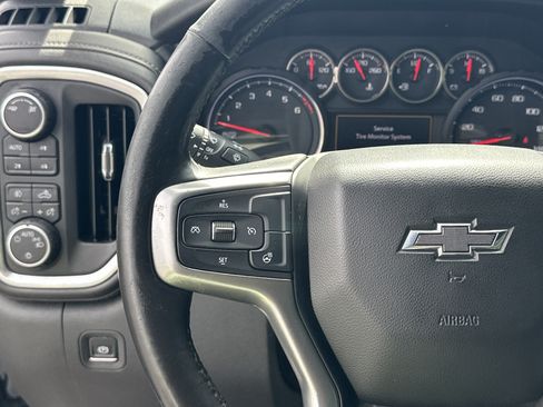 Used 2019 Chevrolet Silverado 1500 RST AWD/4WD image 26