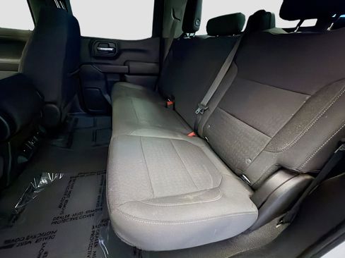 Used 2022 Chevrolet Silverado 1500 LT image 13