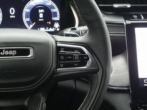 New 2025 Jeep Grand Cherokee Overland w/ Adv Protech Group III image 23