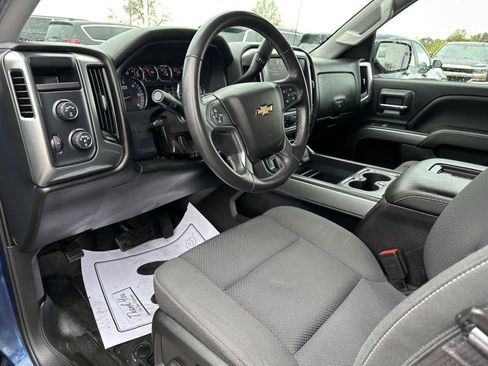 Used 2017 Chevrolet Silverado 1500 LT w/ All Star Edition AWD/4WD image 19