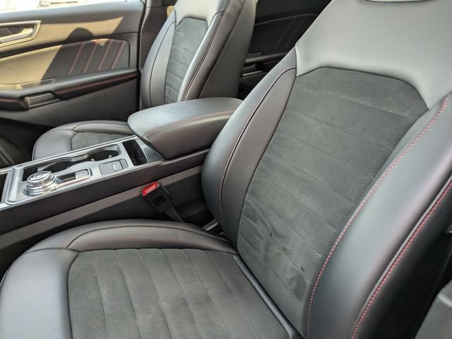 Used 2023 Ford Edge ST-Line AWD/4WD image 26