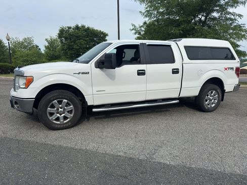Used 2013 Ford F150 XLT w/ Luxury Equipment Group AWD/4WD image 2
