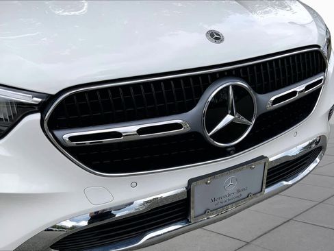 Certified 2025 Mercedes-Benz GLC 300 4MATIC image 30