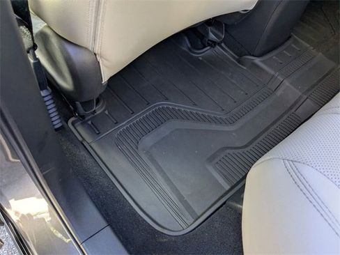 Certified 2024 Honda HR-V EX-L image 35