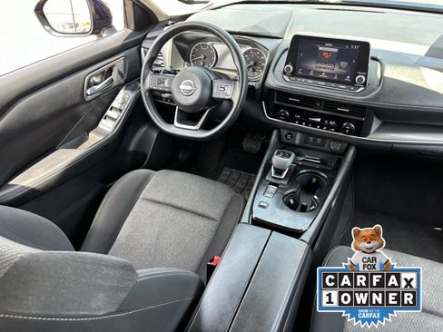 Used 2024 Nissan Rogue SV FWD image 16