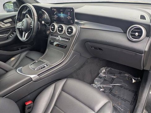 Used 2022 Mercedes-Benz GLC 300 image 20