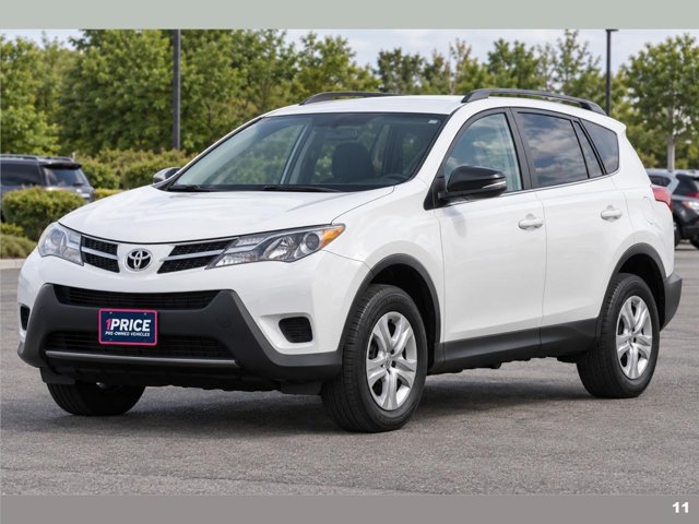 Used 2014 Toyota RAV4 LE FWD image 11