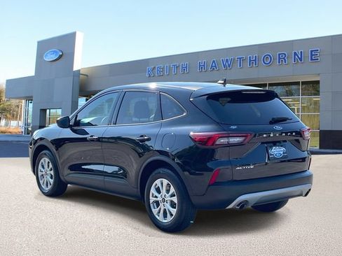 Certified 2025 Ford Escape Active FWD image 4