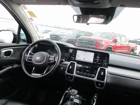 Used 2021 Kia Sorento SX image 24