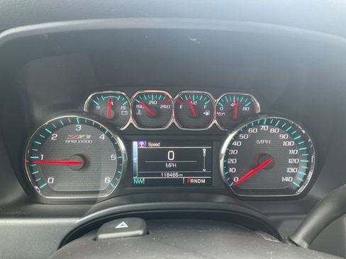 Used 2016 Chevrolet Silverado 1500 LT w/ All Star Edition AWD/4WD image 4