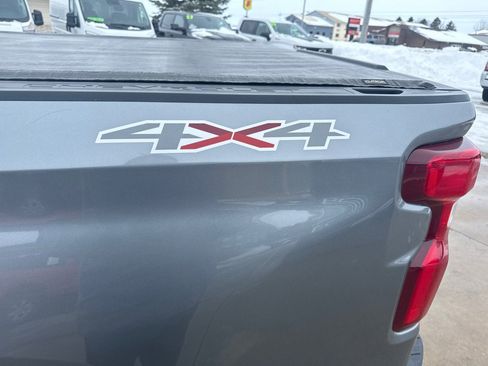 Used 2020 Chevrolet Silverado 1500 LTZ w/ LTZ Plus Package image 14