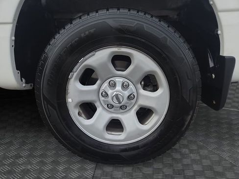 Used 2022 Nissan Titan S w/ S Utility Package image 34