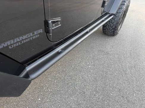 Used 2015 Jeep Wrangler Unlimited Sahara w/ Max Tow Package AWD/4WD image 10