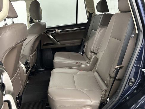 Used 2021 Lexus GX 460 Premium image 31