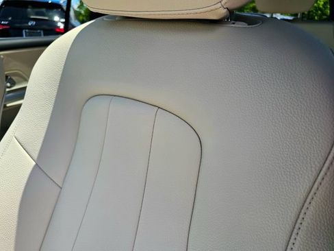 New 2026 Mercedes-Benz GLB 250 4MATIC image 18