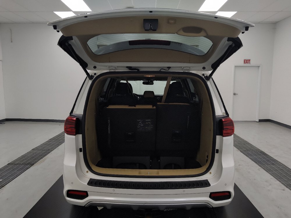 Used 2019 Kia Sedona SX FWD image 29