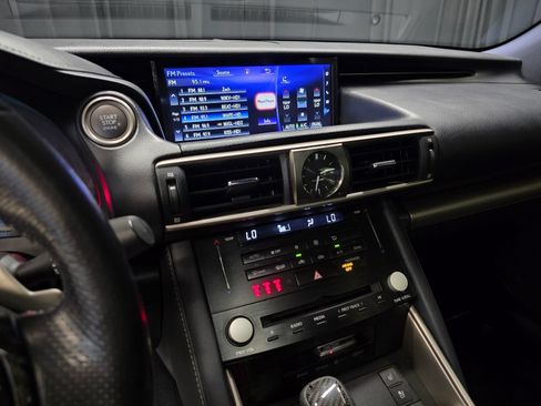 Used 2017 Lexus IS 350 F Sport RWD image 23
