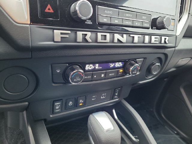 Used 2027 Nissan Frontier SV w/ All-Weather Content Package RWD image 29