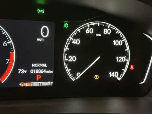 Used 2024 Honda Pilot TrailSport image 16