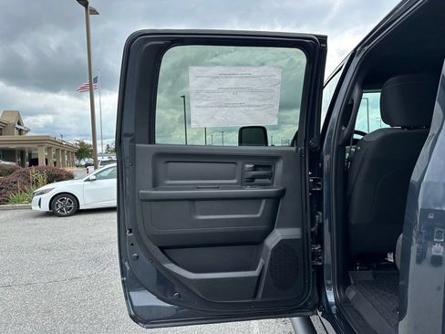 New 2026 RAM 2500 Tradesman AWD/4WD image 9
