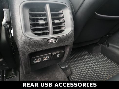 Used 2021 Jeep Cherokee Trailhawk w/ Sun, Sound & Nav Group image 10