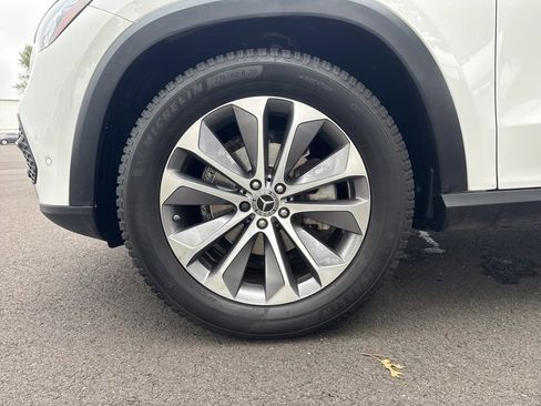 Used 2023 Mercedes-Benz GLE 350 4MATIC image 9