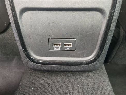 Certified 2023 Chrysler 300 S image 15