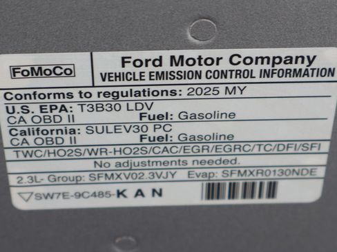 Used 2025 Ford Mustang Coupe RWD image 14