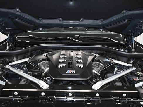 Used 2024 BMW X5 M60i image 88