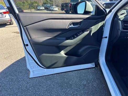 New 2026 Nissan Rogue SV w/ Cold Weather Package image 21