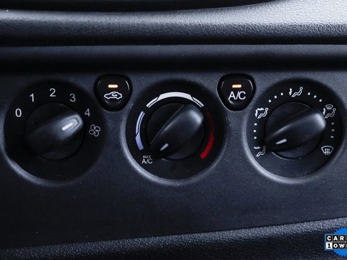 Used 2019 Ford Transit 350 138 DRW w/ Premium Package image 28