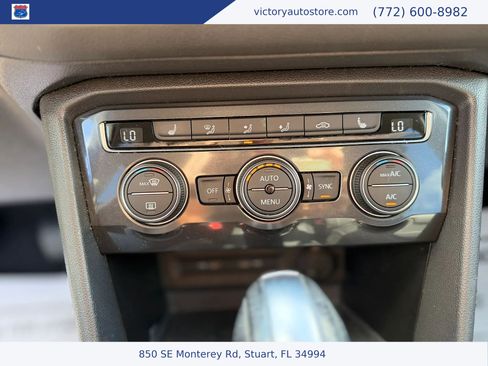 Used 2021 Volkswagen Tiguan SEL FWD image 22