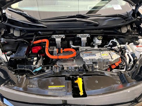 Used 2024 Nissan Ariya AWD image 30