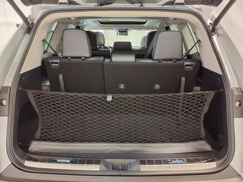 New 2026 Toyota Grand Highlander XLE image 28