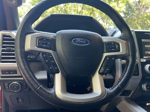 Used 2015 Ford F150 Lariat w/ Equipment Group 502A Luxury AWD/4WD image 14