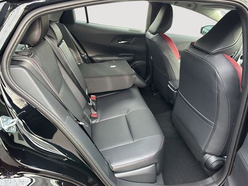 New 2026 Toyota Prius Plug-In Hybrid image 38