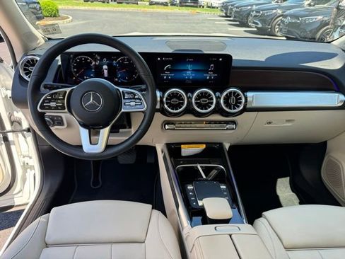 Certified 2023 Mercedes-Benz GLB 250 4MATIC image 14