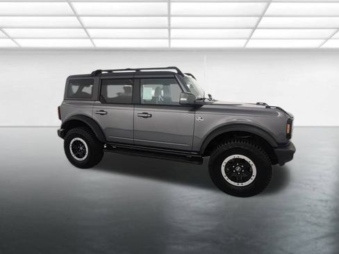 New 2024 Ford Bronco Outer Banks w/ Sasquatch Package AWD/4WD image 9