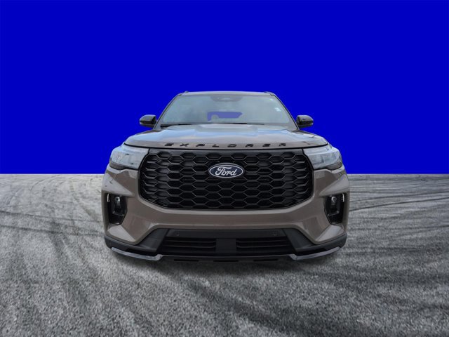 New 2027 Ford Explorer ST-Line AWD/4WD image 9