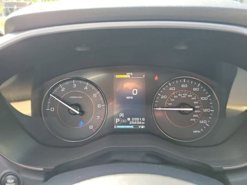 Used 2021 Subaru Crosstrek 2.0i Premium AWD/4WD image 12