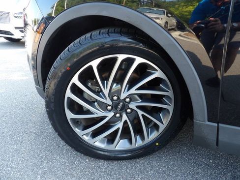 Used 2020 Lincoln Nautilus Reserve w/ Equipment Group 201A FWD image 29