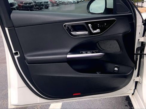 Used 2023 Mercedes-Benz C 300 Sedan image 23